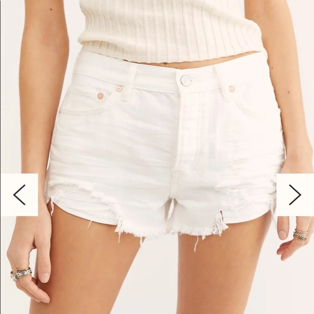 Free People Cut Off Denim Shorts - Picture 1 of 4